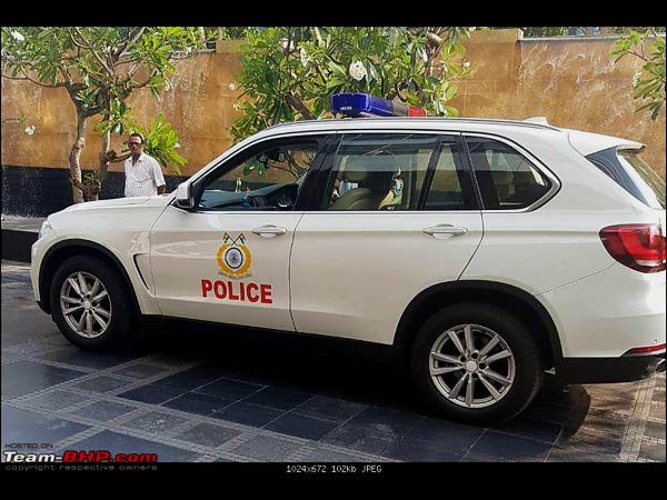 ಮುಕೇಶ್ ಅಂಬಾನಿ ಡ್ರೈವರ್ ಸಂಬಳ ಕೇಳುದ್ರೆ ಬೆಚ್ಚಿ ಬೀಳ್ತೀರಾ !!