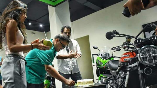 ಮಂಗಳೂರಿಗೆ ಬಂದ ಭಾರತದ ಮೊದಲ ಕವಾಸಕಿ ಜೆಡ್900ಆರ್ಎಸ್ ಬೈಕ್..
