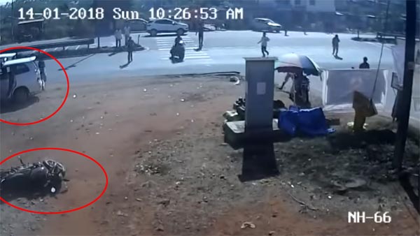 ಉಡುಪಿಯಲ್ಲಿ ಭೀಕರ ಅಪಘಾತ- ಇನೋವಾ ಗುದ್ದಿದ ರಭಸಕ್ಕೆ ಗಾಳಿಯಲ್ಲಿ ತೂರಿ ಹೋದ ಪಲ್ಸರ್ ಬೈಕ್...