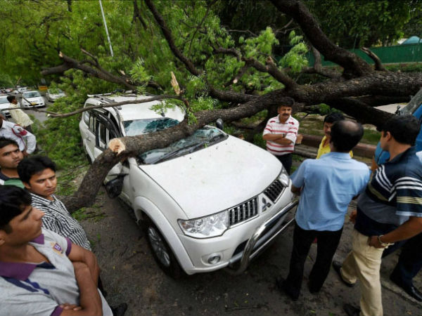 ಮಳೆಗಾಲದಲ್ಲಿ ಕಾರಿನ ಕಾಯಿಲೆ ತಪ್ಪಿಸಲು ಅಮೂಲ್ಯ ಟಿಪ್ಸ್..