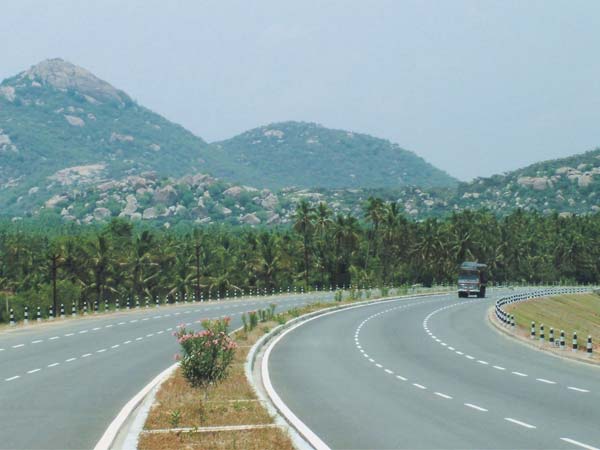 ಭಾರತ್ಮಾಲಾ 2ನೇ ಹಂತದ ಯೋಜನೆಯಲ್ಲಿ ಕರ್ನಾಟಕಕ್ಕೆ ಮತ್ತೊಂದು ಸಿಹಿಸುದ್ದಿ..!