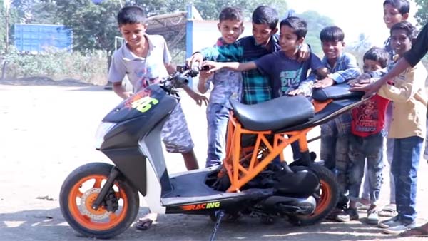 ಕೆಟಿಎಂ ಆರ್ಸಿ ಬೈಕಿನ ರೂಪದಲ್ಲಿ ಮಿಂಚಿದ ಹೋಂಡಾ ಡಿಯೋ..!