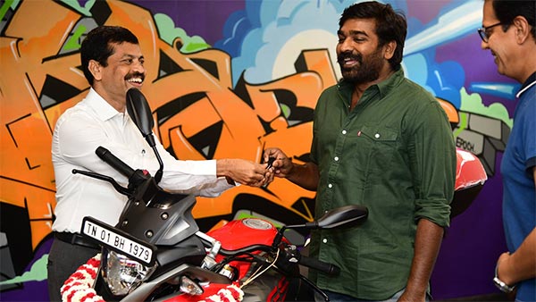 'ಪಿಜ್ಜಾ' ಬಾಯ್ ವಿಜಯ್ ಸೇತುಪತಿ ಕೈ ಸೇರಿದ ಹೊಸ ಬೈಕ್ ಯಾವುದು ಗೊತ್ತಾ.?