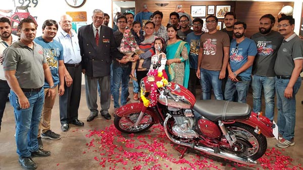ಜಾವಾ ಬೈಕ್ ಸಂಸ್ಥೆಯ ವಿರುದ್ದ ಸಿಡಿದೆದ್ದ ಗ್ರಾಹಕರು