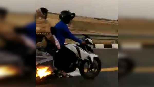 ಹೆದ್ದಾರಿಯಲ್ಲಿ ಈ ಪೊಲೀಸರು ಮಾಡಿದ ಕೆಲಸವನ್ನು ಮೆಚ್ಚಲೇಬೇಕು..