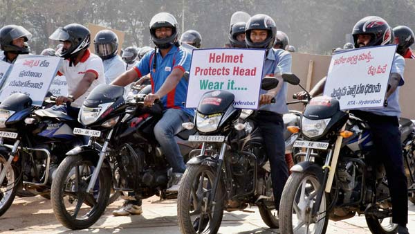 ಇನ್ಮುಂದೆ ಹೆಲ್ಮೆಟ್ ಹಾಕದೇ ಪೆಟ್ರೋಲ್ ಬಂಕ್ಗೆ ಬರಲೇಬೇಡಿ...!