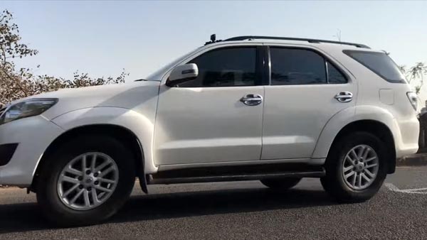 ಡಜನ್ ಕಾರುಗಳನ್ನು ಬಿಡುಗಡೆಗೊಳಿಸಲಿದೆ ಟೊಯೊಟಾ