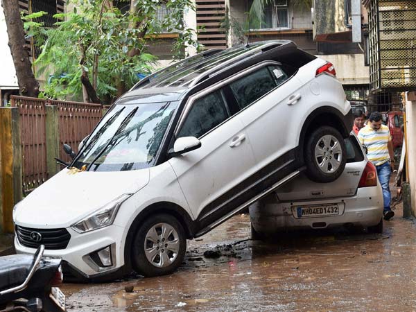 ಮುಂಬೈ ಮಹಾಮಳೆ: ಕಾರು ಮಾಲೀಕರ ನೆರವಿಗೆ ಬಂದ ಮಾರುತಿ ಸುಜುಕಿ