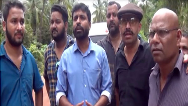 ಹದಗೆಟ್ಟ ರಸ್ತೆಗಳಲ್ಲಿ ಎಂಜಿನಿಯರ್ಗೆ ಬುದ್ದಿ ಕಲಿಸಿದ ಜನ..!