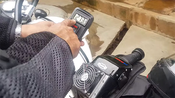 ಬೈಕ್ ಸವಾರಿ ವೇಳೆ ತಲೆಯನ್ನು ತಂಪಾಗಿಡಲಿದೆ ಈ ಎಸಿ ಹೆಲ್ಮೆಟ್