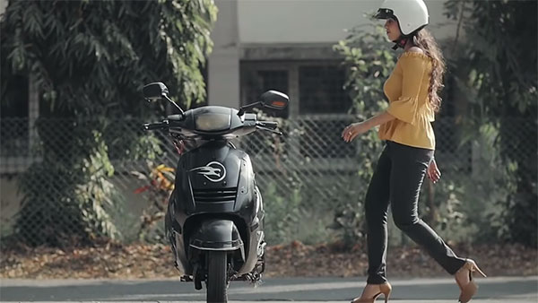 ತಳ್ಳಿದರೂ ಬೀಳದ ಸ್ಕೂಟರ್ಯಿದು..!