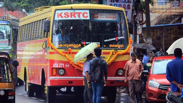 ರಾಂಗ್ಸೈಡ್ ನಲ್ಲಿ ಬಂದ ಬಸ್ ಚಾಲಕನಿಗೆ ಪಾಠ ಕಲಿಸಿದ ಯುವತಿ
