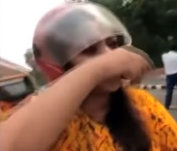 ದಂಡ ವಿಧಿಸಿದರೆ ಸಾಯುತ್ತಾಳಂತೆ ಈ ಮಹಿಳೆ..!
