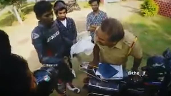 ಎಲ್ಲಾ ದಾಖಲೆಗಳಿದ್ದರೂ ಲಂಚಕ್ಕೆ ಬೇಡಿಕೆಯಿಟ್ಟ ಪೊಲೀಸಪ್ಪ..!