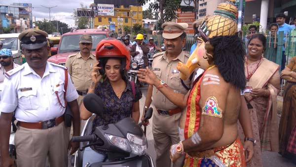 ಕೊನೆಗೂ ಭಾರೀ ದಂಡಕ್ಕೆ ಹೆದರಿದ ಬೆಂಗಳೂರಿನ ವಾಹನ ಸವಾರರು
