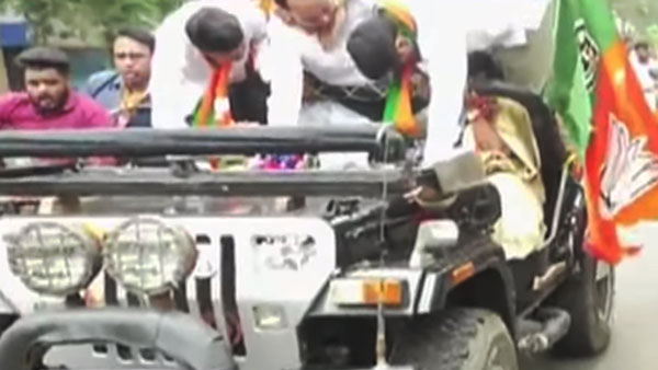 ರ್ಯಾಲಿಯಲ್ಲಿ ಮುರಿದು ಬಿತ್ತು ಜೀಪ್ನ ರೋಲ್ಬಾರ್