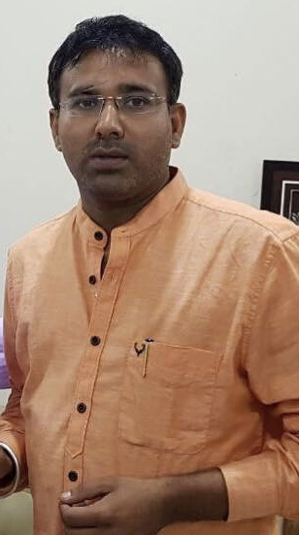 ಎಕ್ಸ್ ಪ್ರೆಸ್ವೇ ಸುರಕ್ಷತೆಗಾಗಿ ಸ್ವಂತ ಹಣ ಬಳಸಿದ ನಟನ ಸಹೋದರ