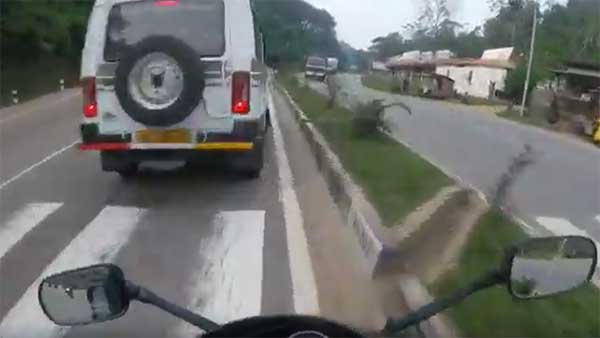 ಓವರ್ಟೇಕ್ ಮಾಡುವ ಮುನ್ನ ಹುಷಾರ್..!