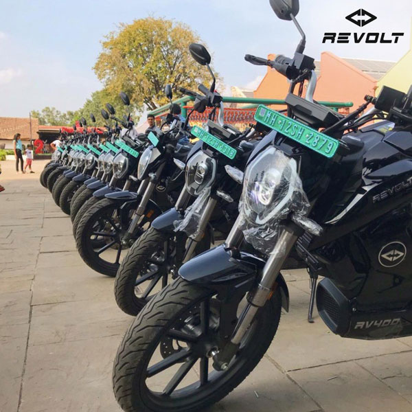 ಗ್ರಾಹಕರ ಬೇಡಿಕೆಗೆ ಅನುಗುಣವಾಗಿ ಎಲೆಕ್ಟ್ರಿಕ್ ಬೈಕ್ ವಿತರಣೆಯನ್ನು ಹೆಚ್ಚಿಸಿದ ರಿವೋಲ್ಟ್