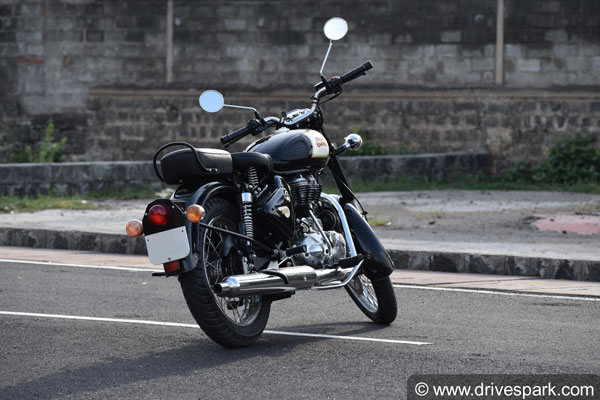 ರಾಯಲ್ ಎನ್ಫೀಲ್ಡ್ ಬೈಕ್ಗಳಿಗೆ ಪೈಪೋಟಿ ನೀಡಲು ಸಜ್ಜಾದ ಪಿಯಾಜಿಯೊ