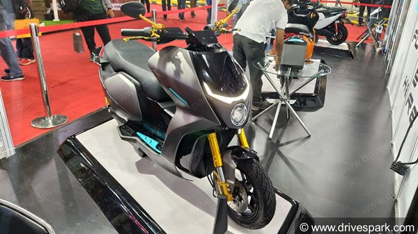 ಆಟೋ ಎಕ್ಸ್ಪೋ 2020: ಇಎಫ್ 1 ಎಲೆಕ್ಟ್ರಿಕ್ ಸ್ಕೂಟರ್ ಅನಾವರಣಗೊಳಿಸಿದ ಇವಾರ್ವ್