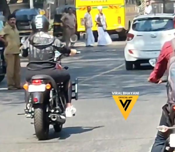 ರಾಯಲ್ ಎನ್ಫೀಲ್ಡ್ ಬೈಕ್ ಚಾಲನೆ ಮಾಡಿದ ನಟಿ ಸೋನಾಕ್ಷಿ ಸಿನ್ಹಾ