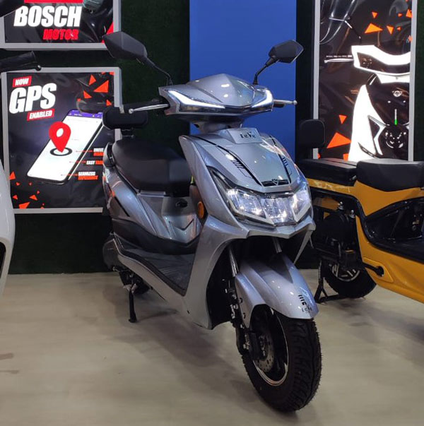 ಆಟೋ ಎಕ್ಸ್ಪೋ 2020: ಎರಡು ಎಲೆಕ್ಟ್ರಿಕ್ ವಾಹನಗಳನ್ನು ಅನಾವರಣಗೊಳಿಸಿದ ಇವಿ ಇಂಡಿಯಾ