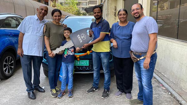 ನೆಕ್ಸಾನ್ ಇವಿ ಮೊದಲ ಬ್ಯಾಚ್ ವಿತರಣೆ ಮಾಡಿದ ಟಾಟಾ ಮೋಟಾರ್ಸ್