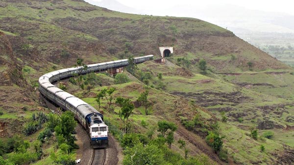 ಮೇ 3ರವರೆಗೆ ರೈಲುಗಳ ಸಂಚಾರ ರದ್ದು