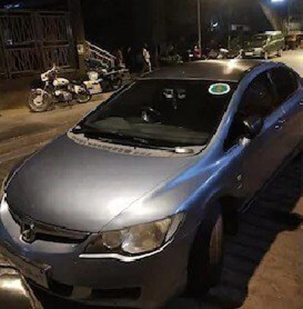 ಲಾಕ್ಡೌನ್ ಎಫೆಕ್ಟ್: ನಕಲಿ ಎಂಎಲ್ಎ ಸ್ಟಿಕ್ಕರ್ ಬಳಸಿ ತಗ್ಲಾಕಿಕೊಂಡ ಐನಾತಿ..!