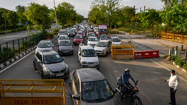 ಲಾಕ್ಡೌನ್ ರೂಲ್ಸ್ ಬ್ರೇಕ್: ಒಂದೇ ದಿನದಲ್ಲಿ 7,413 ವಾಹನಗಳು ಸೀಜ್