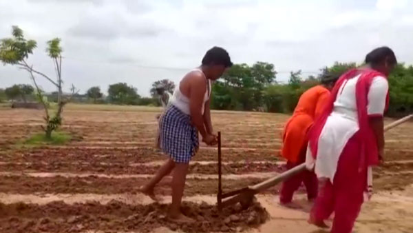 ಮತ್ತೊಮ್ಮೆ ಸಂಕಷ್ಟಕ್ಕೆ ಸ್ಪಂದಿಸಿ ಹೀರೋ ಆದ ಖಳನಾಯಕ