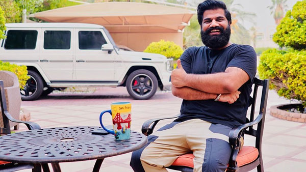 ಟೆಕ್ನಿಕಲ್ ಗುರೂಜಿ ಬಳಿಯಿರುವ ಐಷಾರಾಮಿ ಕಾರು ಬೈಕುಗಳಿವು