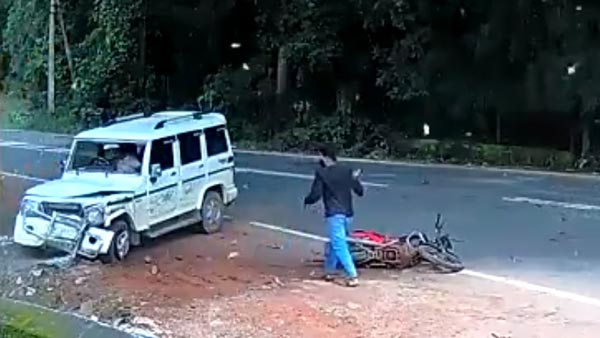 ಬೈಕ್ ಸವಾರನ ಪ್ರಾಣ ಉಳಿಸಿ ಜೀವ ರಕ್ಷಕವಾದ ಮಹೀಂದ್ರಾ ಬೊಲೆರೊ
