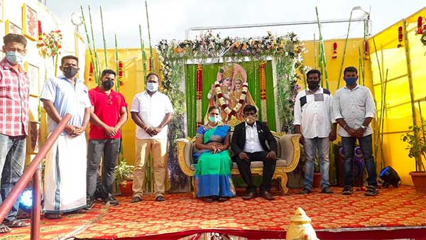 ಮದುವೆ ಮನೆಯಂತೆ ಮಾಡಿಫೈಗೊಂಡ ಲಾರಿ