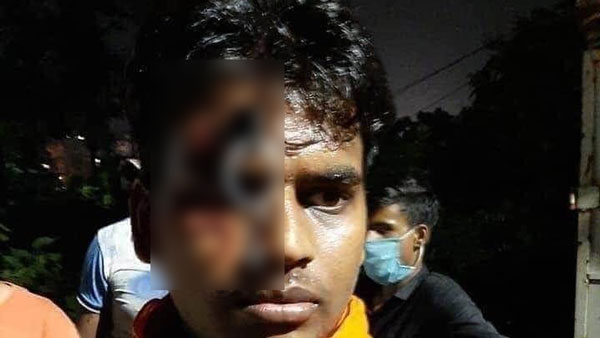 ಬೈಕ್ ಸವಾರನ ಮೇಲೆ ಹಲ್ಲೆ ನಡೆಸಿ ಕ್ರೌರ್ಯ ಮೆರೆದ ಪೊಲೀಸರು