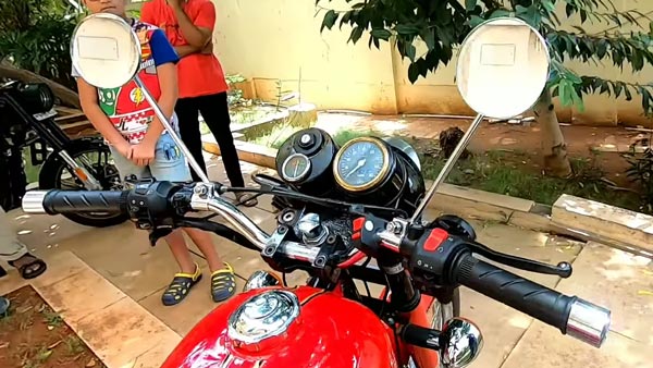 ಹೊಸ ಬೈಕಿನಂತೆ ಮಾಡಿಫೈಗೊಂಡ ಅಪರೂಪದ ಸೂರಜ್ 325 ಡೀಸೆಲ್ ಬೈಕ್