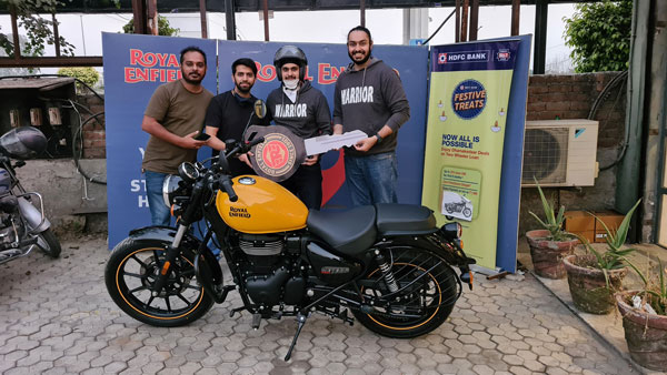 ಮಿಟಿಯೊರ್ 350 ಕ್ರೂಸರ್ ಬೈಕ್ ವಿತರಣೆಗೆ ಚಾಲನೆ ನೀಡಿದ ರಾಯಲ್ ಎನ್ಫೀಲ್ಡ್