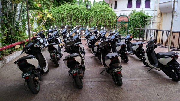 450 ಎಲೆಕ್ಟ್ರಿಕ್ ಸ್ಕೂಟರ್ ಮಾರಾಟ ಸ್ಥಗಿತಗೊಳಿಸಿದ ಎಥರ್