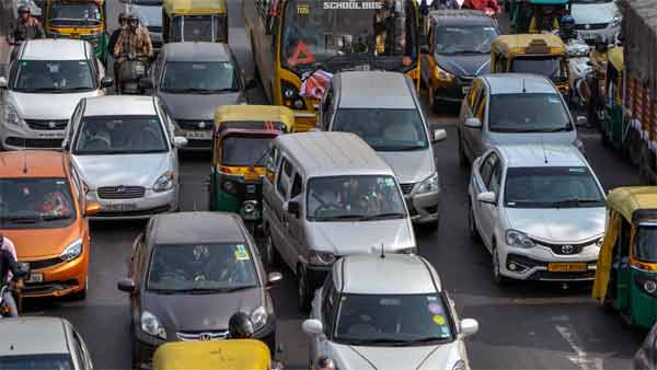 ಕರೋನಾ ವೈರಸ್ ಎಫೆಕ್ಟ್: ಭಾರೀ ಪ್ರಮಾಣದಲ್ಲಿ ಏರಿಕೆಯಾದ ವಾಹನ ದಟ್ಟಣೆ