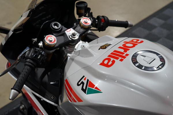 ಅನಾವರಣವಾಯ್ತು 2021ರ ಎಪ್ರಿಲಿಯಾ ಆರ್ಎಸ್ವಿ4 ಬೈಕುಗಳು