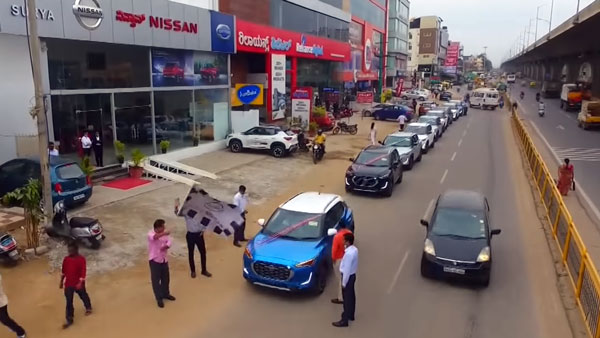ಒಂದೇ ದಿನದಲ್ಲಿ 100 ಯುನಿಟ್ ಮ್ಯಾಗ್ನೈಟ್ ಕಾರು ವಿತರಣೆ ಮಾಡಿದ ಬೆಂಗಳೂರಿನ ನಿಸ್ಸಾನ್ ಡೀಲರ್
