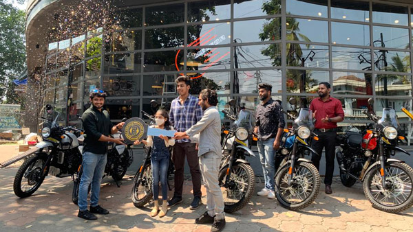ಕೇರಳದಲ್ಲಿ ಒಂದೇ ದಿನ 100 ಯುನಿಟ್ ವಿತರಿಸಿದ ರಾಯಲ್ ಎನ್ಫೀಲ್ಡ್