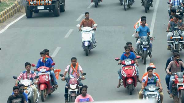 ಟೆಂಪೋದಲ್ಲಿ ಸಾಗಿದ ಬೈಕಿಗೂ ದಂಡ ವಿಧಿಸಿದ ಸ್ಪೀಡ್ ಕ್ಯಾಮರಾ
