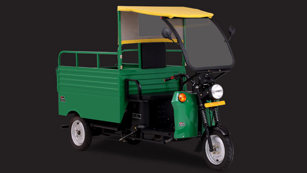 ಆರ್ಐಕೆ ಆಟೋರಿಕ್ಷಾ ಬಿಡುಗಡೆಗೊಳಿಸಿದ ಅತುಲ್ ಆಟೋ