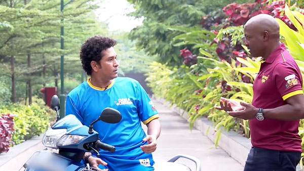 ರಸ್ತೆ ಸುರಕ್ಷತೆ ವೀಡಿಯೊದಲ್ಲಿ ಕಾಣಿಸಿಕೊಂಡ ಕ್ರಿಕೆಟ್ ದಿಗ್ಗಜರು