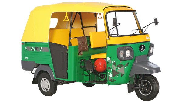 ಆರ್ಐಕೆ ಆಟೋರಿಕ್ಷಾ ಬಿಡುಗಡೆಗೊಳಿಸಿದ ಅತುಲ್ ಆಟೋ