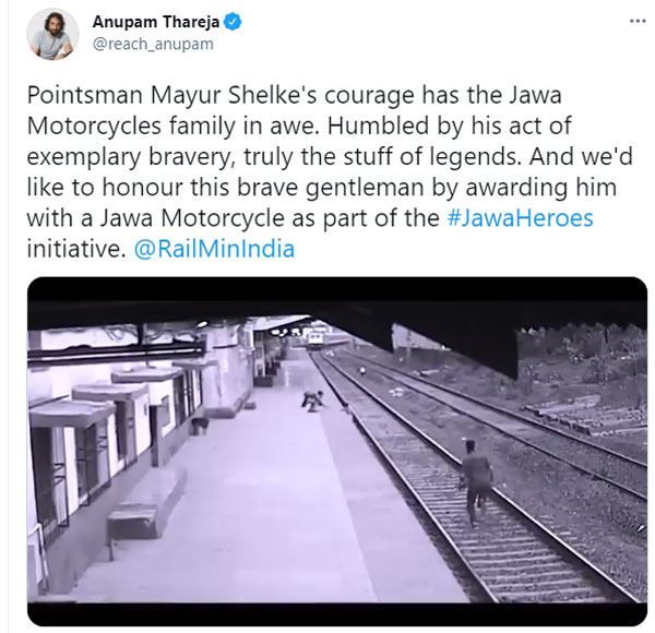 ಜೀವದ ಹಂಗು ತೊರೆದು ಮಗುವಿನ ಪ್ರಾಣ ಉಳಿಸಿದ ರಿಯಲ್ ಹೀರೋಗೆ ಬೈಕ್ ಉಡುಗೊರೆ ನೀಡಿದ ಜಾವಾ ಕಂಪನಿ