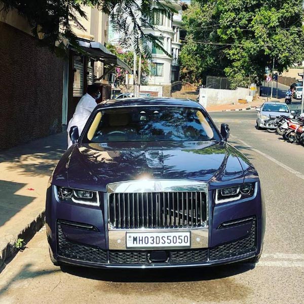 ರೋಲ್ಸ್ ರಾಯ್ಸ್ ಘೋಸ್ಟ್ ಕಾರು ಖರೀದಿಸಿದ ಕುಮಾರಮಂಗಲಂ ಬಿರ್ಲಾ