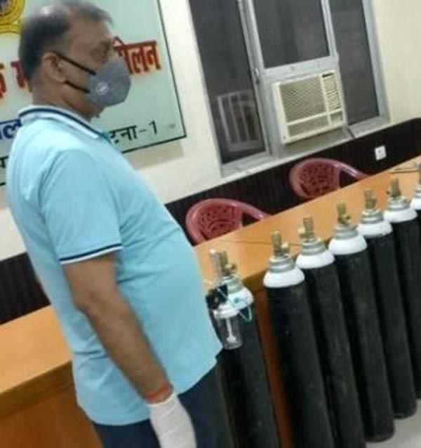 ಕರೋನಾ ಸೋಂಕಿತರ ಪಾಲಿಗೆ ದೇವರಾದ ಕರೋನಾ ಸೋಂಕಿನಿಂದ ಗುಣಮುಖರಾದ ವ್ಯಕ್ತಿ